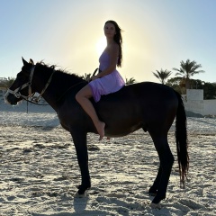 Вера Лагунова, Санкт-Петербург