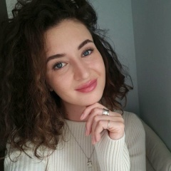 Яна Крутских, Санкт-Петербург