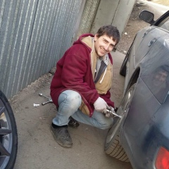 Юрий Белоущенко, Алматы