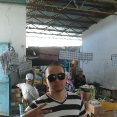 Данияр Сапаков