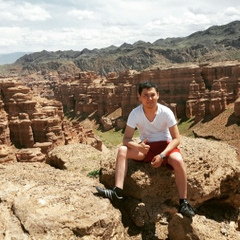 Olzhas Suleimenov, 25.05, Алматы