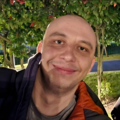 Денис Зверев