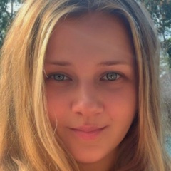 Оля Левашова, Санкт-Петербург