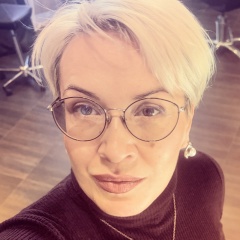 Марина Комова, Москва