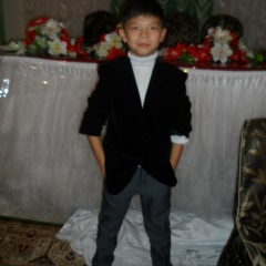 Kuandik Boy, Тараз