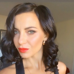 Angelina Tkach, Los Angeles