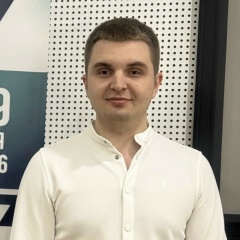 Артем Лапшин