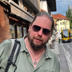 Andrew Scatty, Санкт-Петербург