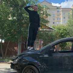 Максим Русанов