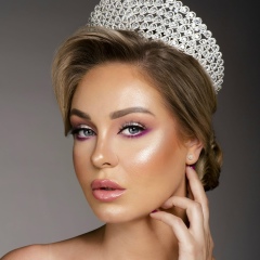 Ангелина Шатрова