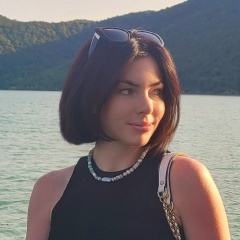 Анюта Пискунова, Южно-Сахалинск